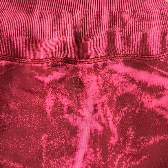 lululemon leggings - Picture 2 of 3